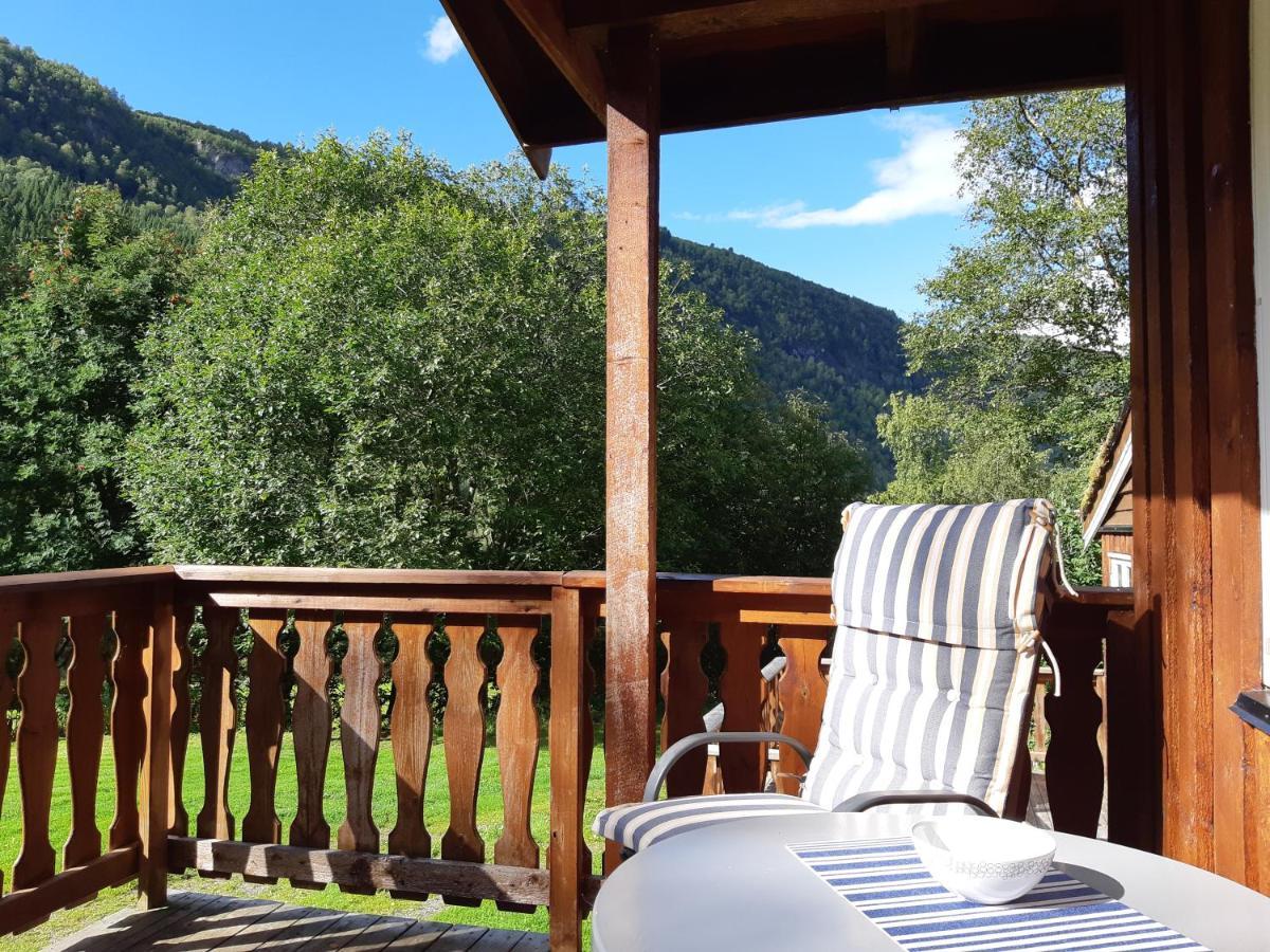 Eidsdal Camping Og Feriehus Экстерьер фото