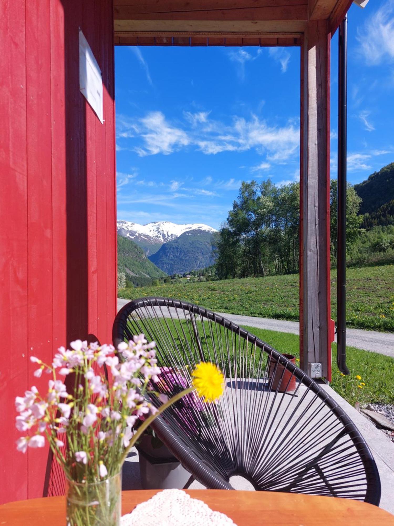 Eidsdal Camping Og Feriehus Экстерьер фото